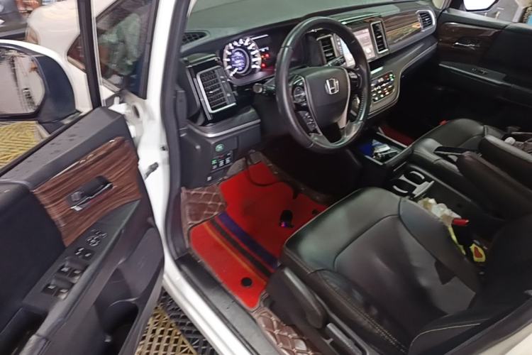 Used Honda Elysion 2016 2.4L Classic Edition Driver Seat