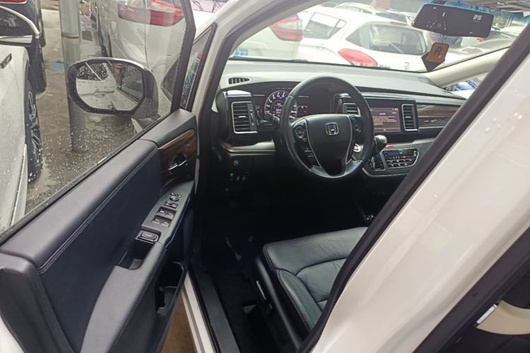 Used Honda Elysion 2016 2.4L Style Edition Driver Seat