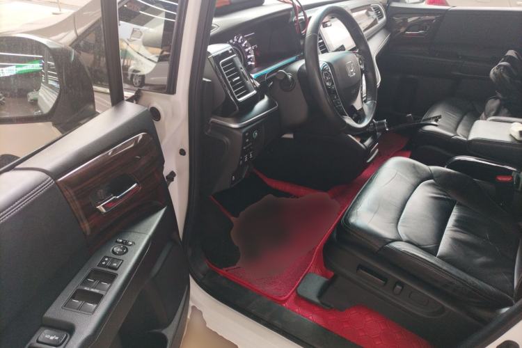 Used Honda Elysion 2016 2.4L Luxury Edition Driver Seat