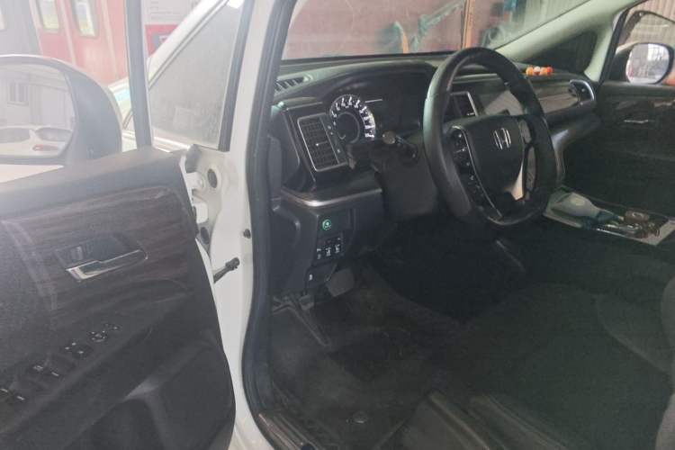 Used Honda Elysion 2016 2.4L Classic Edition Driver Seat