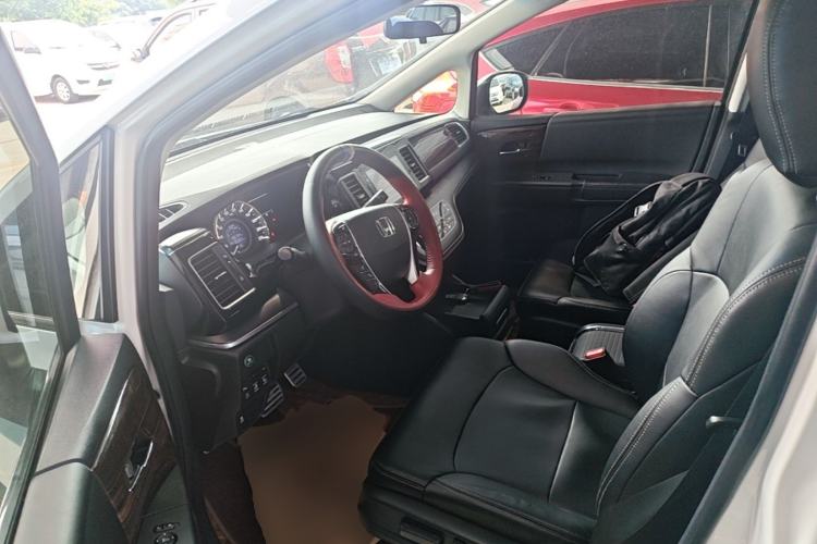 Used Honda Elysion 2016 2.4L Comfort Edition Driver Seat