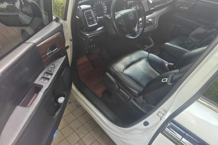 Used Honda Elysion 2016 2.4L Classic Edition Driver Seat