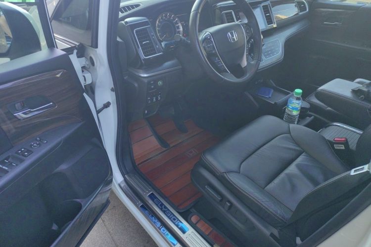 Used Honda Elysion 2016 2.4L Luxury Edition Driver Seat