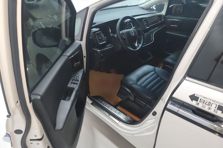 Used Honda Elysion 2016 2.4L Classic Edition Driver Seat