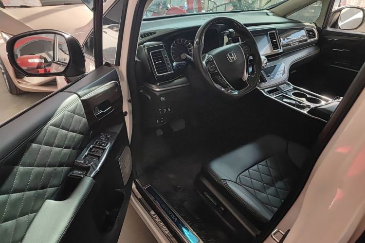 Used Honda Elysion 2016 2.4L Style Edition Driver Seat