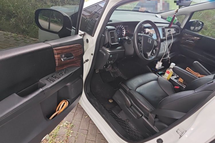 Used Honda Elysion 2016 2.4L Classic Edition Driver Seat