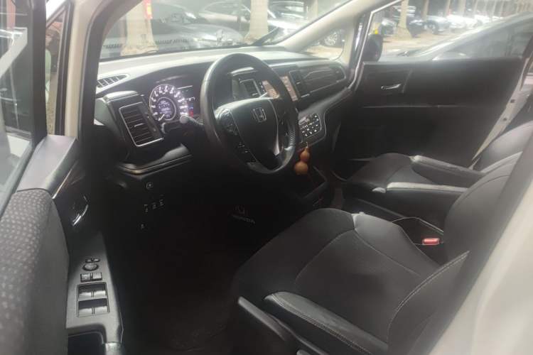 Used Honda Elysion 2016 2.4L Classic Edition Driver Seat