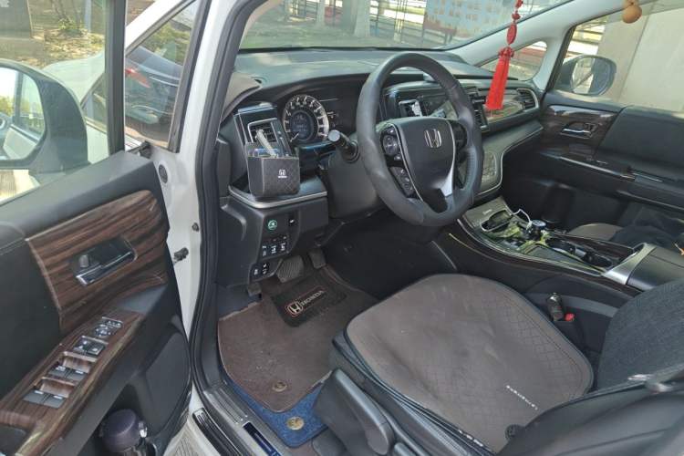 Used Honda Elysion 2016 2.4L Classic Edition Driver Seat