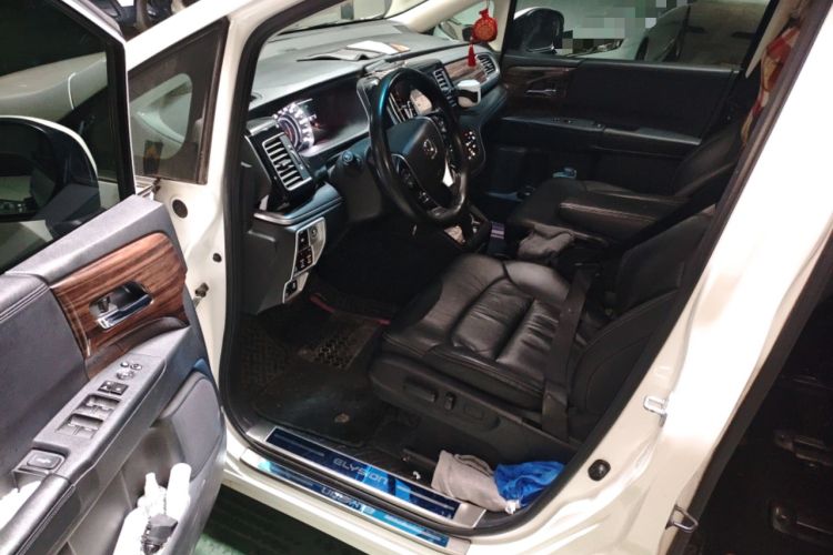 Used Honda Elysion 2016 2.4L Supreme Edition Driver Seat