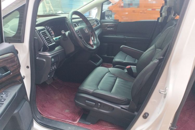 Used Honda Elysion 2016 2.4L Style Edition Driver Seat