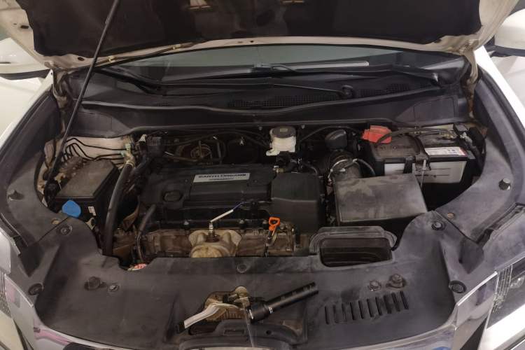 Used Honda Elysion 2016 2.4L Luxury Edition Engine Bay