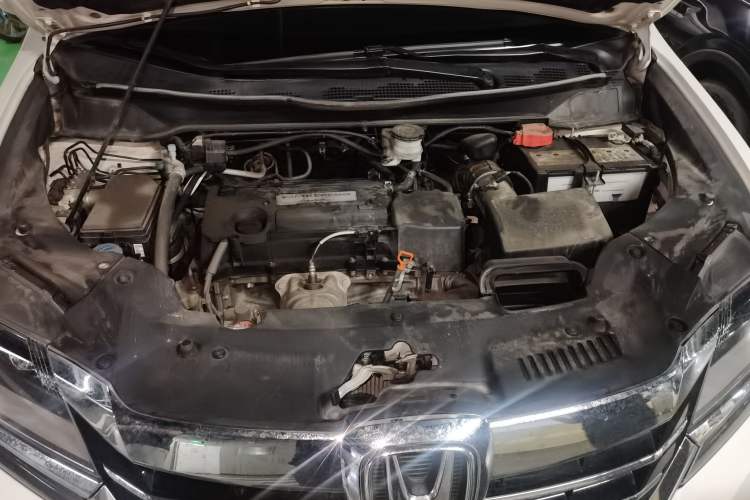 Used Honda Elysion 2016 2.4L Luxury Edition Engine Bay