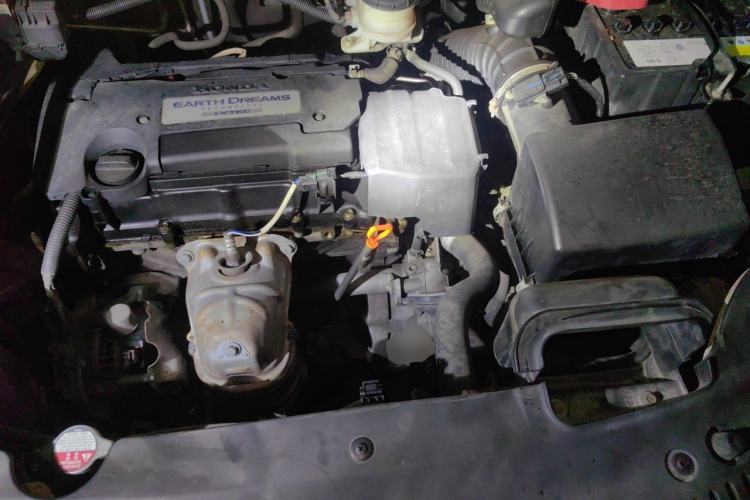 Used Honda Elysion 2016 2.4L Luxury Edition Engine Bay