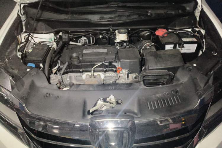 Used Honda Elysion 2016 2.4L Luxury Edition Engine Bay
