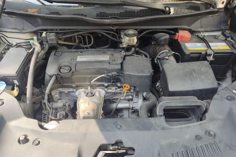 Used Honda Elysion 2016 2.4L Supreme Edition Engine Bay