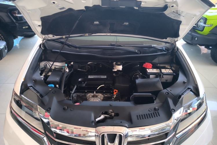 Used Honda Elysion 2016 2.4L Comfort Edition Engine Bay