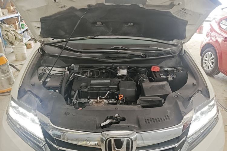 Used Honda Elysion 2016 2.4L Supreme Edition Engine Bay