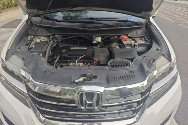 Used Honda Elysion 2016 2.4L Luxury Edition Engine Bay