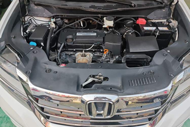 Used Honda Elysion 2016 2.4L Classic Edition Engine Bay