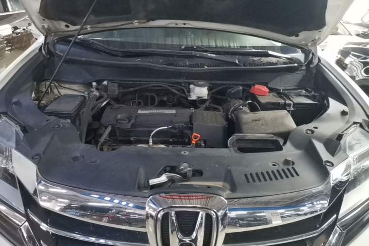 Used Honda Elysion 2016 2.4L Luxury Edition Engine Bay