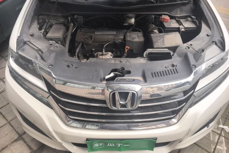 Used Honda Elysion 2016 2.4L Luxury Edition Engine Bay