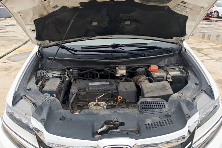 Used Honda Elysion 2016 2.4L Luxury Edition Engine Bay