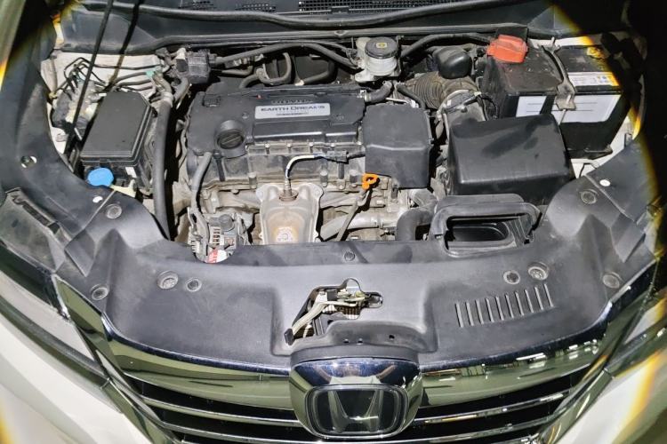 Used Honda Elysion 2016 2.4L Supreme Edition Engine Bay