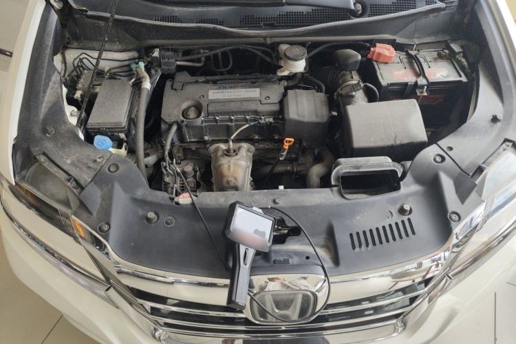 Used Honda Elysion 2016 2.4L Supreme Edition Engine Bay