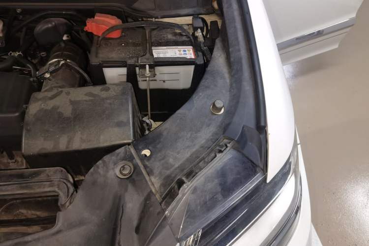 Used Honda Elysion 2016 2.4L Luxury Edition Engine Bay Left