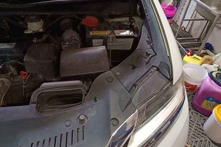 Used Honda Elysion 2016 2.4L Classic Edition Engine Bay Left