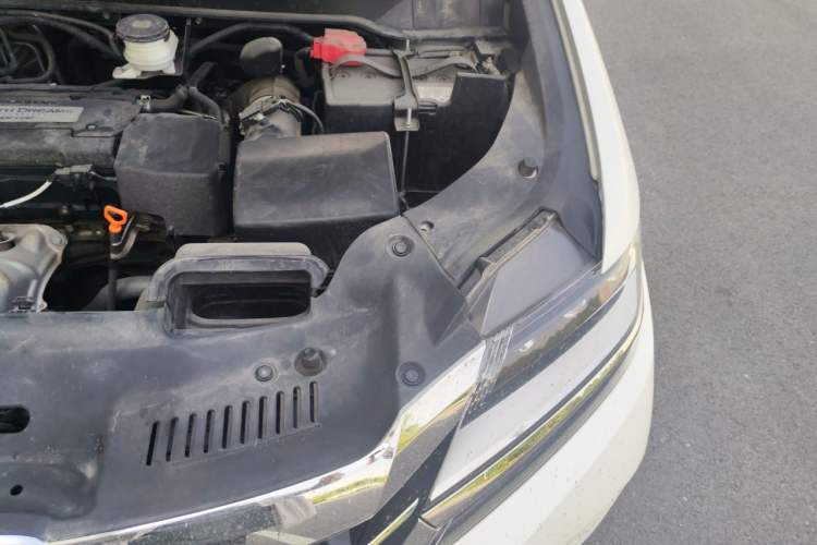 Used Honda Elysion 2016 2.4L Luxury Edition Engine Bay Left
