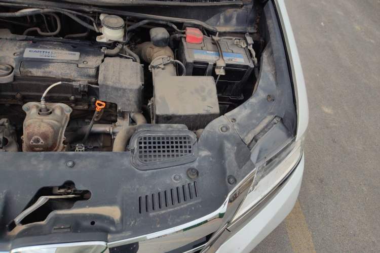 Used Honda Elysion 2016 2.4L Style Edition Engine Bay Left