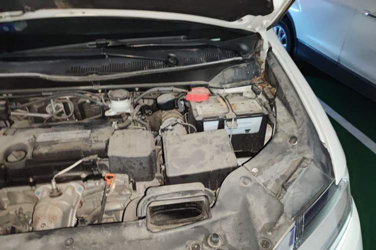 Used Honda Elysion 2016 2.4L Supreme Edition Engine Bay Left