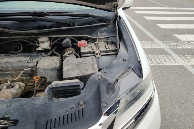 Used Honda Elysion 2016 2.4L Luxury Edition Engine Bay Left