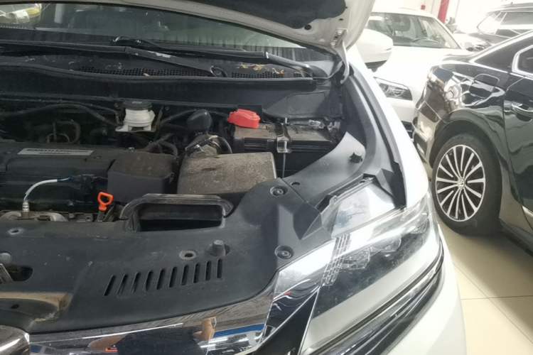 Used Honda Elysion 2016 2.4L Luxury Edition Engine Bay Left