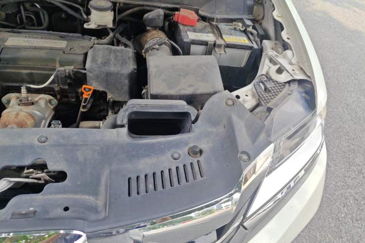 Used Honda Elysion 2016 2.4L Luxury Edition Engine Bay Left