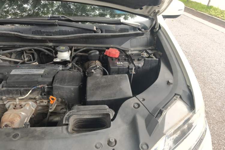 Used Honda Elysion 2016 2.4L Supreme Edition Engine Bay Left