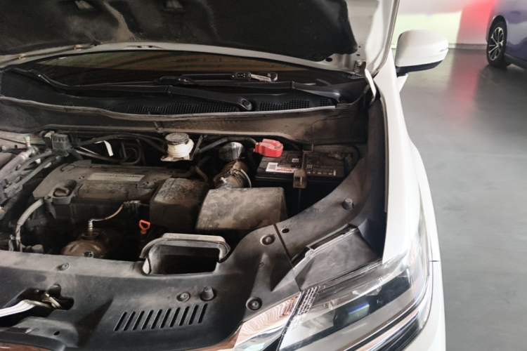 Used Honda Elysion 2016 2.4L Classic Edition Engine Bay Left