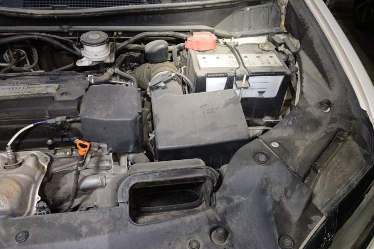 Used Honda Elysion 2016 2.4L Supreme Edition Engine Bay Left