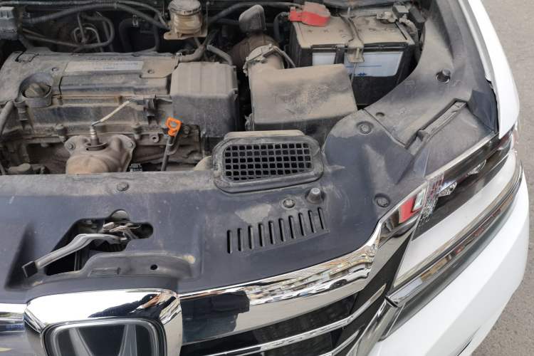 Used Honda Elysion 2016 2.4L Supreme Edition Engine Bay Left