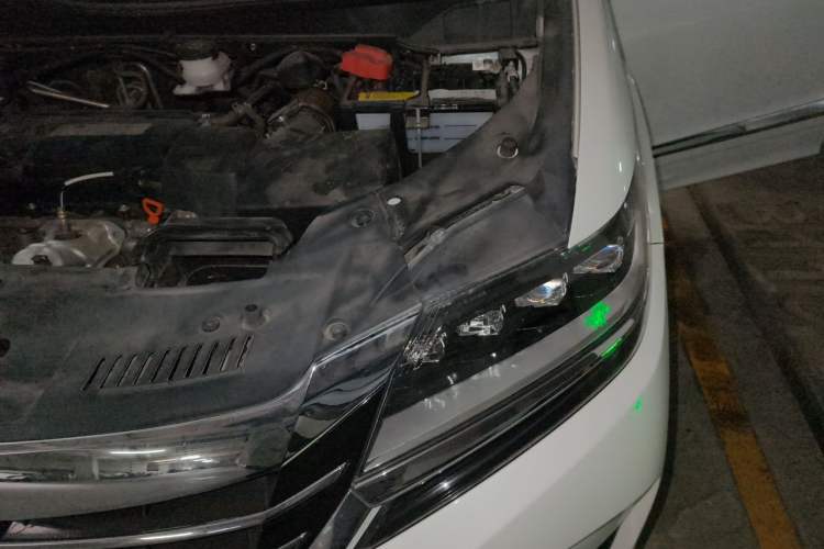 Used Honda Elysion 2016 2.4L Luxury Edition Engine Bay Left