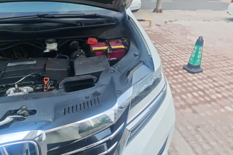 Used Honda Elysion 2016 2.4L Luxury Edition Engine Bay Left