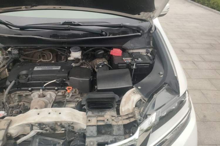 Used Honda Elysion 2016 2.4L Supreme Edition Engine Bay Left