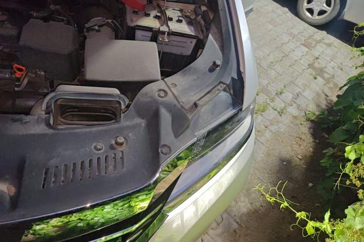 Used Honda Elysion 2016 2.4L Luxury Edition Engine Bay Left