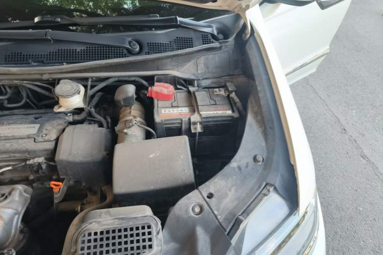 Used Honda Elysion 2016 2.4L Style Edition Engine Bay Left