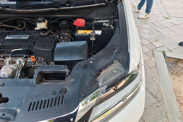 Used Honda Elysion 2016 2.4L Supreme Edition Engine Bay Left