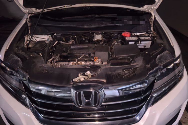 Used Honda Elysion 2016 2.4L Supreme Edition Engine Bay