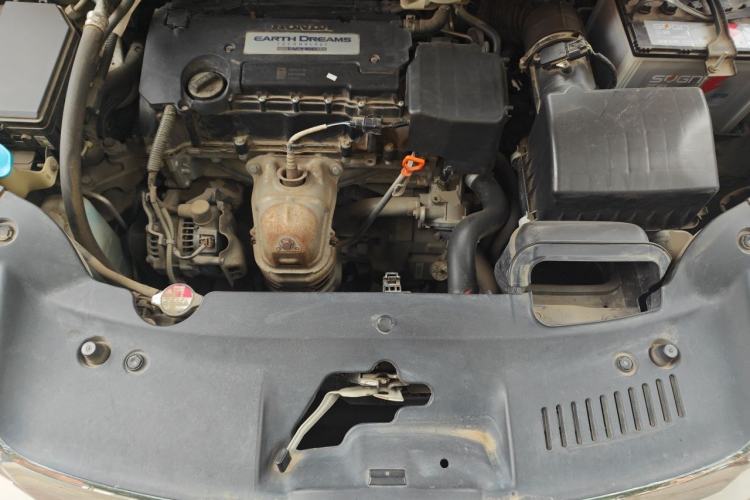 Used Honda Elysion 2016 2.4L Luxury Edition Engine Bay