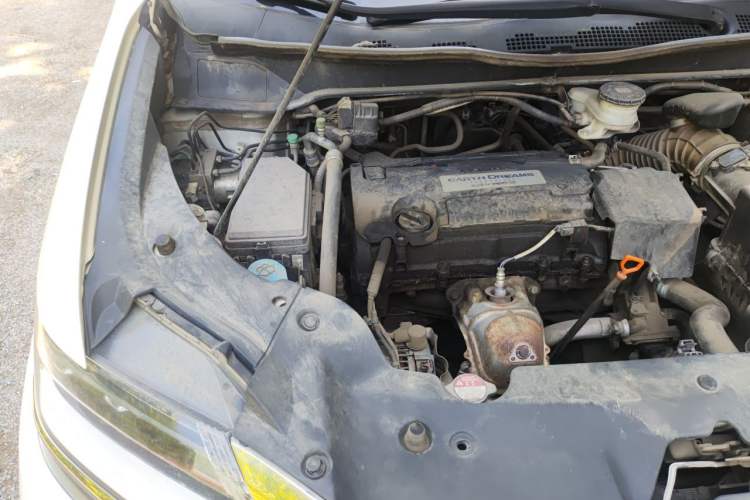 Used Honda Elysion 2016 2.4L Comfort Edition Engine Bay Right
