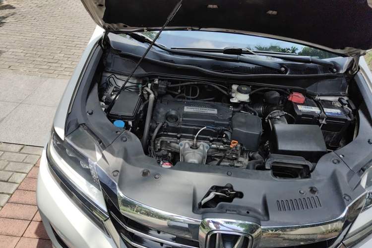 Used Honda Elysion 2016 2.4L Luxury Edition Engine Bay Right